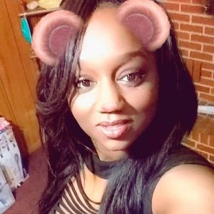 Meet your Posher, Contessa